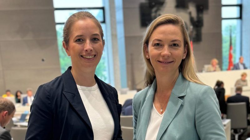 Anna Bauseneik mit Cindy Lutz